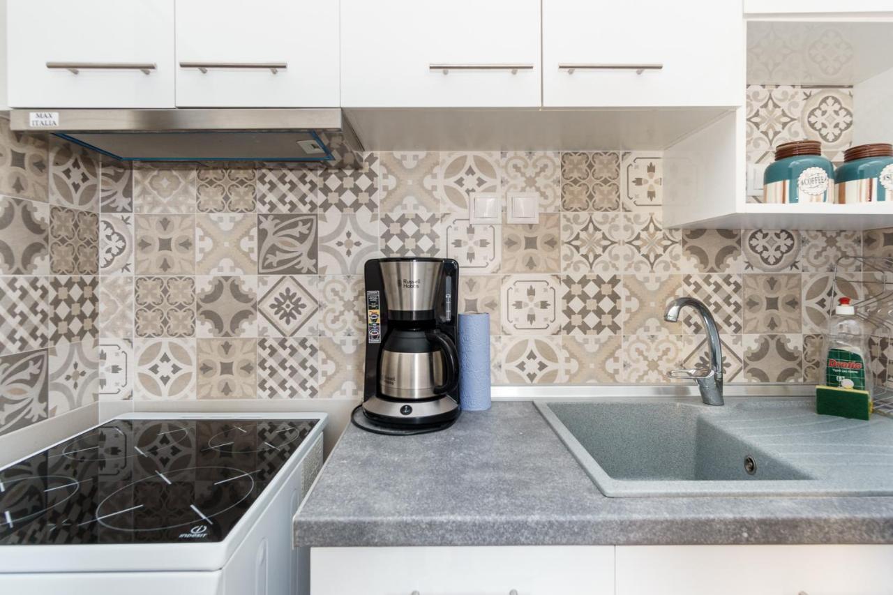 C.4 Red Rose #Colony_Central_Apartment Thessaloniki Exterior foto